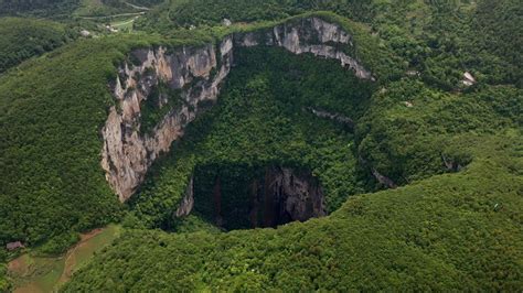 why are there so many sinkholes in china